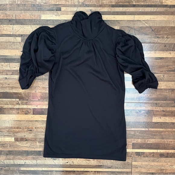 Mandee Pleated Half Sleeves Turtleneck Top Black Sz M - Picture 15 of 16